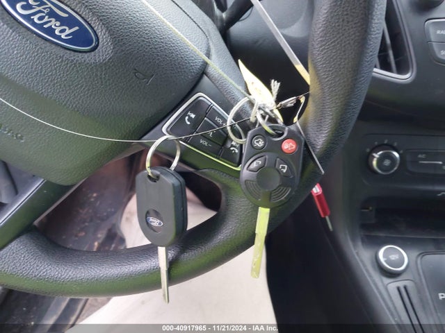Ford FOCUS SE 2015 1FADP3F2XFL291840 Image 11