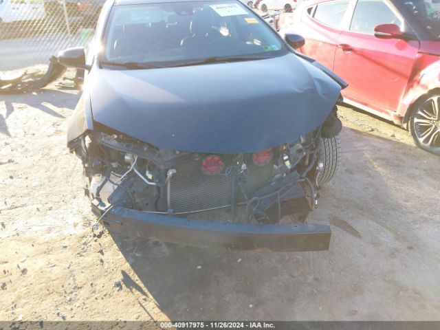 2T1BURHE8JC007173 Toyota COROLLA LE