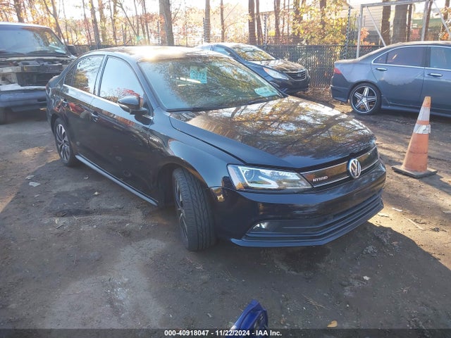Продаж на аукціоні авто 2015 Volkswagen Jetta Hybrid Sel Premium, vin: 3VW637AJ1FM412559, номер лоту: 40918047