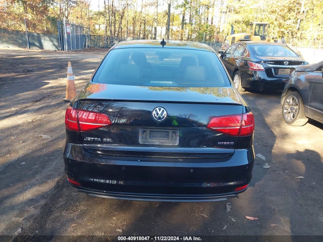 Aukcja sprzedaży 2015 Volkswagen Jetta Hybrid Sel Premium, vin: 3VW637AJ1FM412559, numer aukcji: 40918047