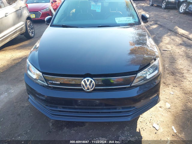 Aukcja sprzedaży 2015 Volkswagen Jetta Hybrid Sel Premium, vin: 3VW637AJ1FM412559, numer aukcji: 40918047