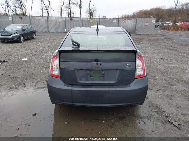 Toyota Prius Four 2015 JTDKN3DU7F0436569 Image 16