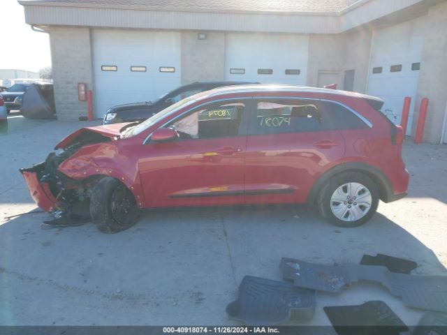 KNDCB3LC7J5190186 KIA NIRO LX