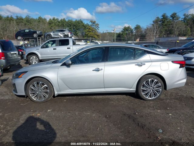 1N4BL4EW5RN322143 Nissan Altima Sl Intelligent Awd