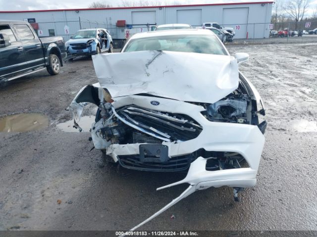 3FA6P0T96GR312548 Ford FUSION SE