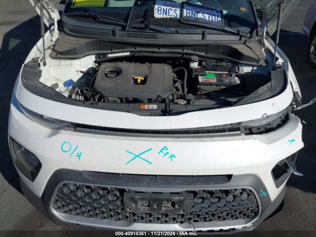 KNDJ23AU2L7709400 KIA SOUL LX