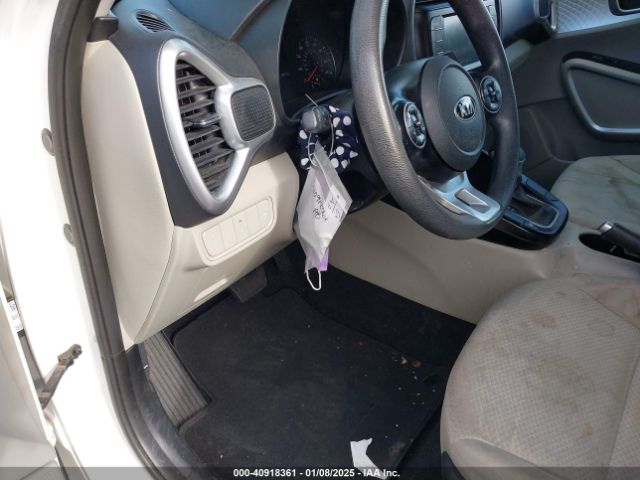 KNDJ23AU2L7709400 KIA SOUL LX
