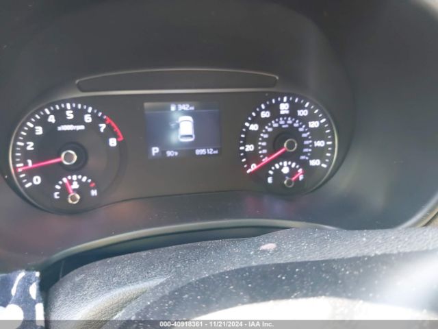 KNDJ23AU2L7709400 KIA SOUL LX