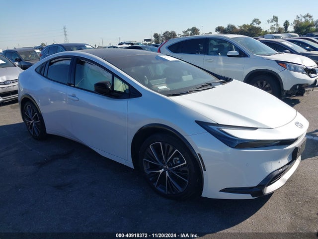 Toyota PRIUS XLE 2024 JTDACAAU7R3022463 Image 13