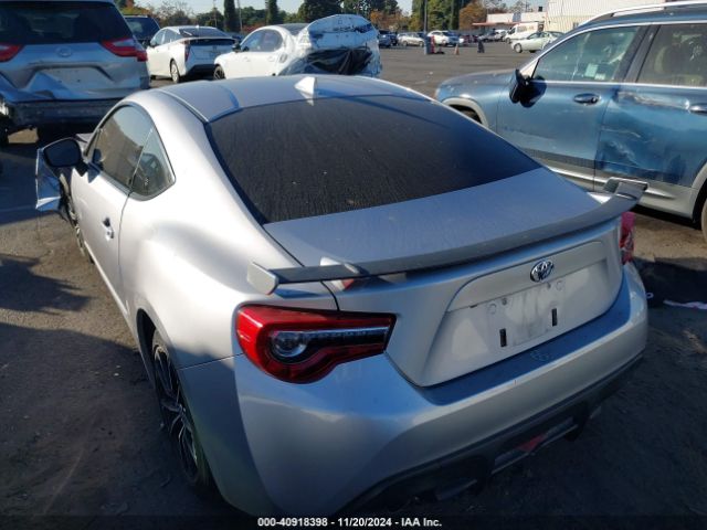 JF1ZNAE10L8752373 Toyota 86 GT