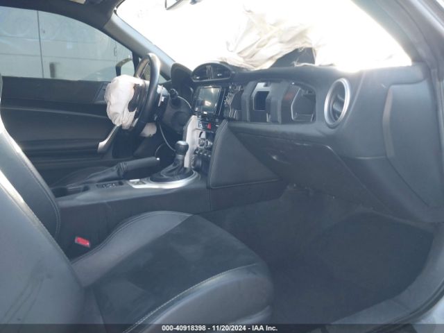 JF1ZNAE10L8752373 Toyota 86 GT