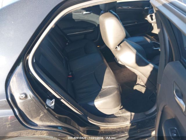 2C3CCAAG0JH143053 Chrysler 300 Touring L