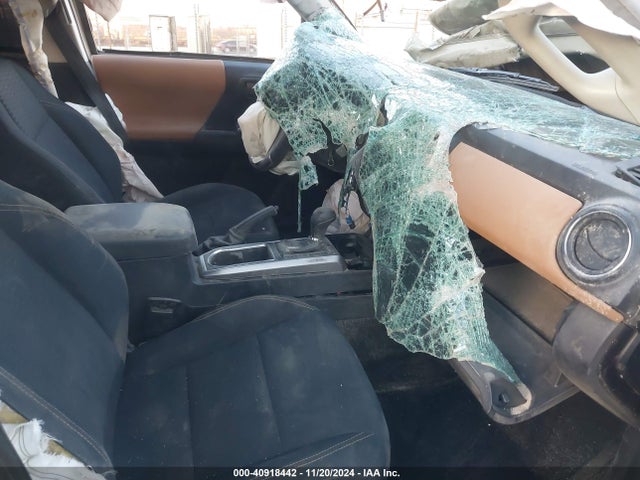 Toyota Tacoma Sr5 V6 2019 3TMAZ5CN4KM091658 Image 5