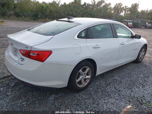 Chevrolet MALIBU LS 2016 1G1ZB5ST1GF315430 Image 4