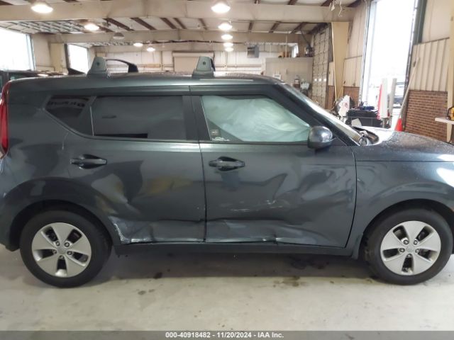 KNDJ23AU0M7781942 KIA SOUL LX
