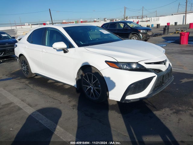 Toyota CAMRY SE 2022 4T1G11AKXNU044763 Image 1