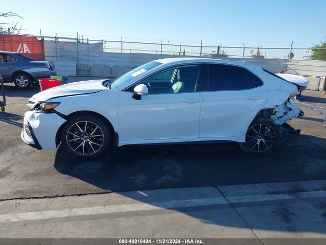 Toyota CAMRY SE 2022 4T1G11AKXNU044763 Image 15