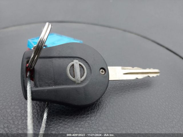 3N6CM0KN6EK692871 Nissan NV200 SV