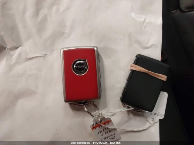 YV4102PK8J1352582 Volvo Xc90 T5 Momentum