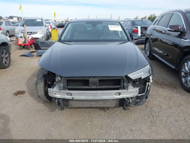 WAUGMAF49HN044996 Audi A4 2.0t Ultra Premium