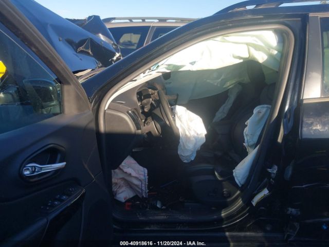 1C4PJMMB6PD112481 Jeep Cherokee Altitude Lux 4x4
