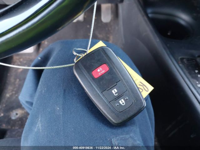 NMTKHMBX0JR026873 Toyota C-hr Xle Premium