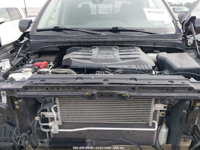1N6AA1EE1PN112618 Nissan Titan Sv 4x2
