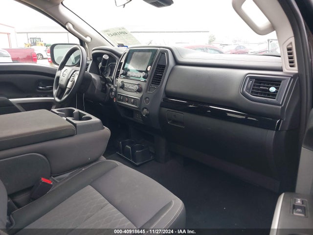 1N6AA1EE1PN112618 Nissan Titan Sv 4x2