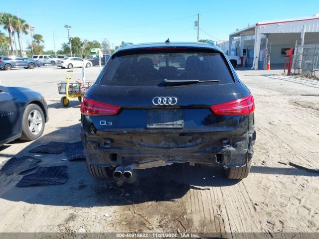 WA1BCCFS2HR009410 Audi Q3 2.0t Premium