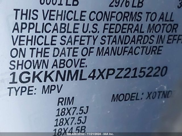 1GKKNML4XPZ215220 GMC Acadia Fwd Slt