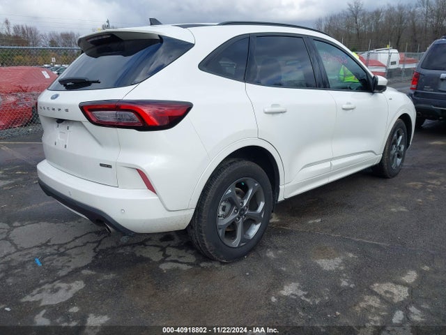 Ford Escape St-line Select 2023 1FMCU9NZ2PUB16389 Image 4