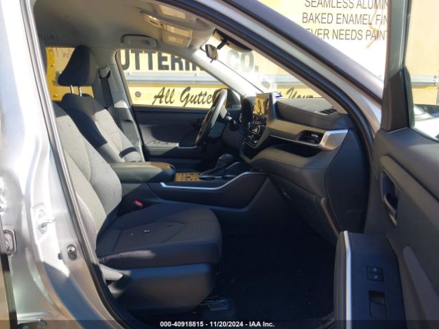 5TDKDRBH5RS539485 Toyota Highlander Le