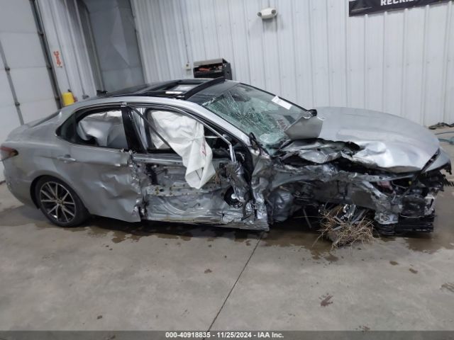 4T1F11AK7PU806235 Toyota CAMRY XLE