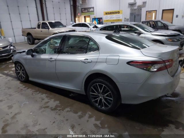 4T1F11AK7PU806235 Toyota CAMRY XLE