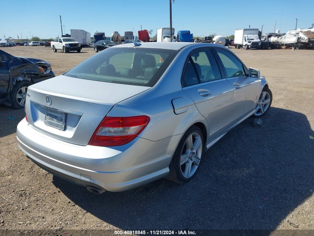 40918845 :رقم المزاد ، WDDGF5EB4AF419770 vin ، 2010 Mercedes-benz C 300 Luxury/sport مزاد بيع