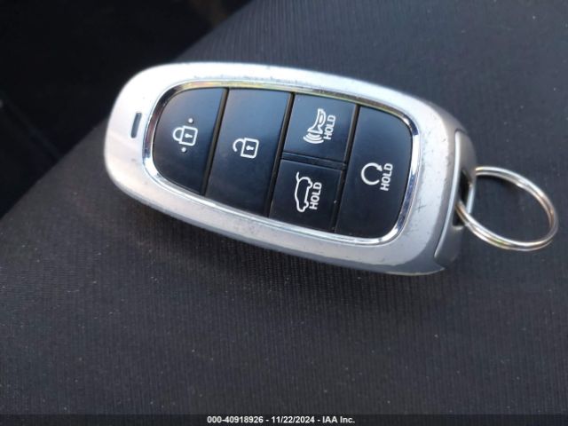 5NMJBCAE4PH218303 Hyundai TUCSON SEL