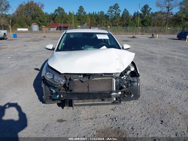 3KPF24AD8KE026207 KIA FORTE FE