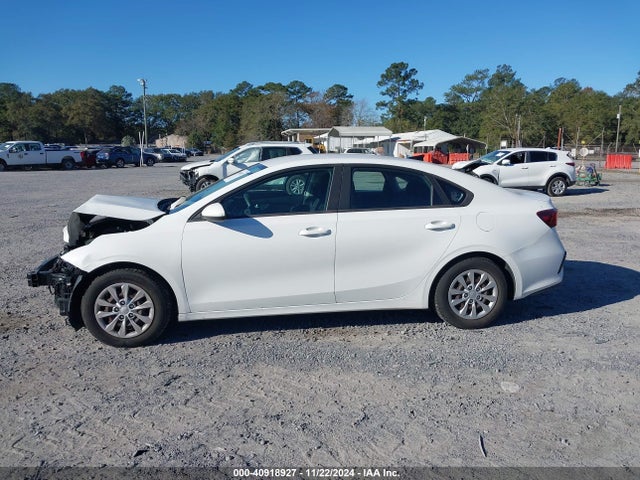 KIA FORTE FE 2019 3KPF24AD8KE026207 Image 15