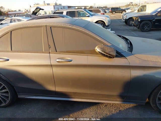 Продаж на аукціоні авто 2021 Mercedes-benz C 300 Sedan, vin: W1KWF8DB8MR647191, номер лоту: 40918943