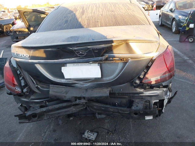 Продаж на аукціоні авто 2021 Mercedes-benz C 300 Sedan, vin: W1KWF8DB8MR647191, номер лоту: 40918943