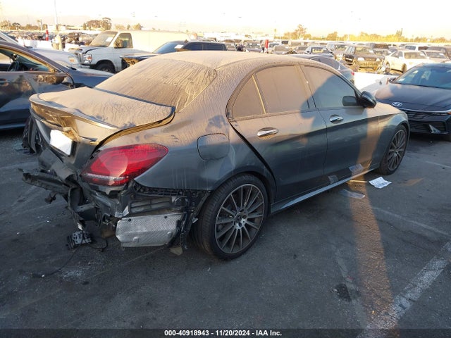 W1KWF8DB8MR647191 Mercedes-Benz C 300 Sedan