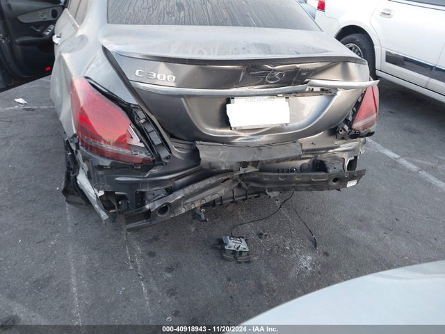W1KWF8DB8MR647191 Mercedes-Benz C 300 Sedan