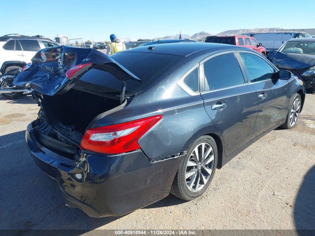 1N4AL3AP0HC277398 Nissan Altima 2.5 Sv