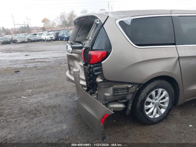 2C4RC1FG6JR101673 Chrysler Pacifica Touring Plus
