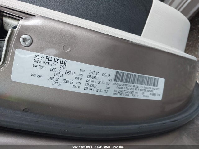 2C4RC1FG6JR101673 Chrysler Pacifica Touring Plus
