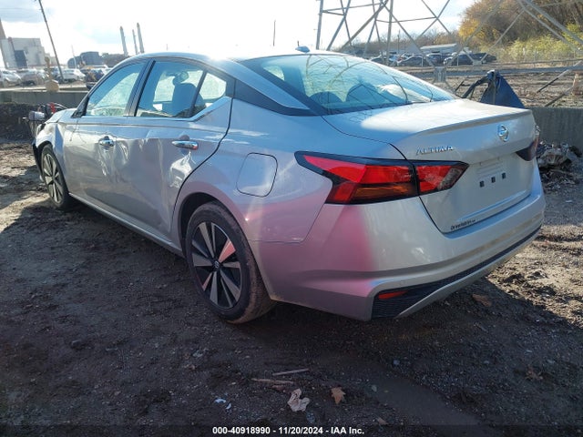 1N4BL4DV0NN366621 Nissan Altima Sv Fwd