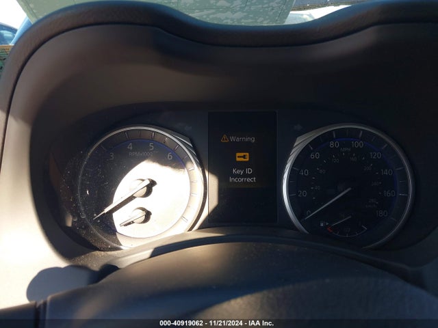 JN1EV7EL9JM390984 Infiniti Q60