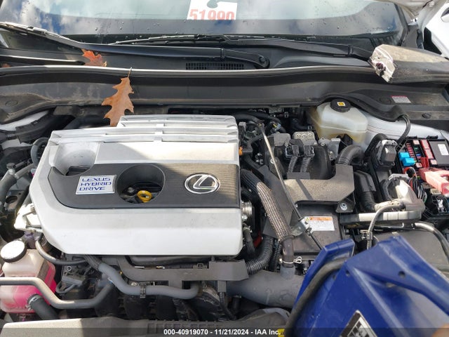 JTHP9JBH9L2029713 Lexus UX 250H