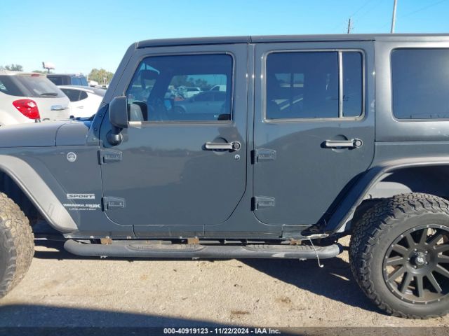 1C4BJWDG3JL859339 Jeep Wrangler Jk Unlimited Sport S 4x4
