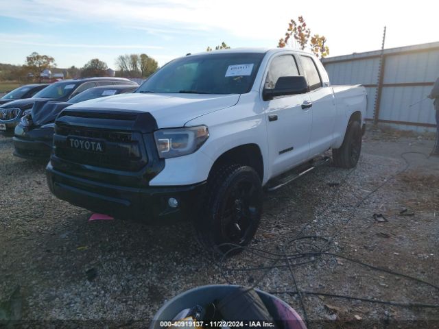 5TFRY5F17EX155429 Toyota Tundra Sr5 5.7l V8